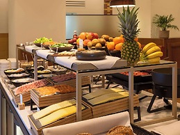 Doubletree By Hilton Sittard