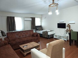 White Crown Apartman ve Yaşam Merkezi