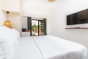 777 Alaçatı (+16 Adult Only)