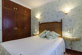 Large 5BR Villa in Albufeira Relax & Enjoy