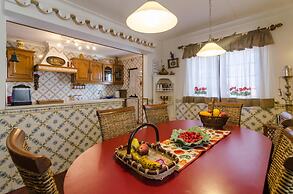 Large 5BR Villa in Albufeira Relax & Enjoy