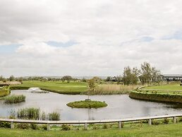 Number 8 Lakes View