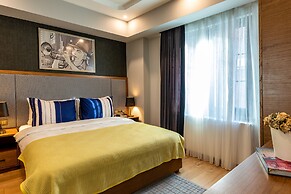 Sala Suites