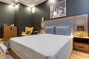 Sala Suites