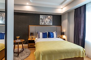 Sala Suites