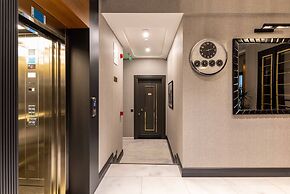 Sala Suites