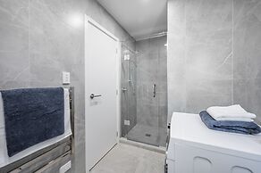 Sunrise Garden Suites