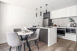 Sunrise Garden Suites