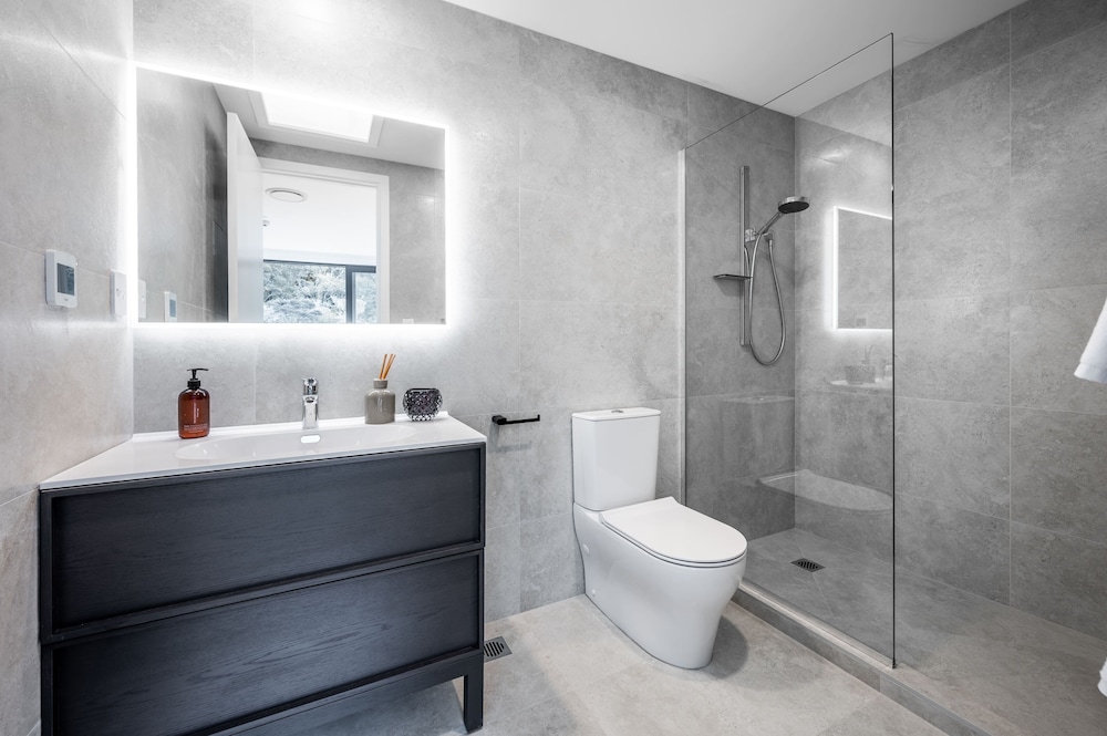 Sunrise Garden Suites