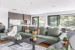 Sunrise Garden Suites