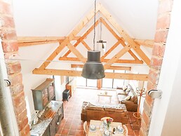 Little Barn