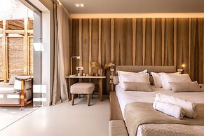 Avgoustos Suites - Adults only