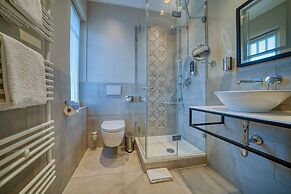 Villa Boutique 115 by INA