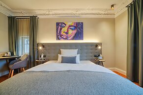 Villa Boutique 115 by INA