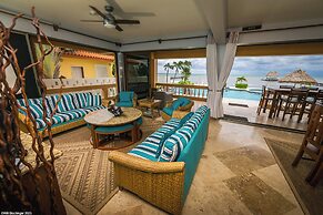 Hol Chan Reef Resort & Villas