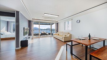 Clover spa pension