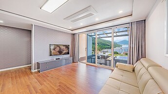 Clover spa pension
