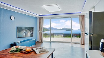 Clover spa pension