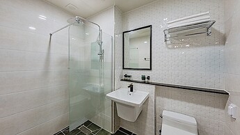 Clover spa pension