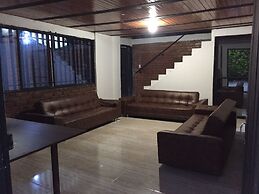Inviting 14-bed Villa, Sleeps 29, Parking