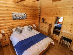 Pine Lodge
