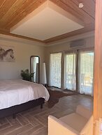 Maple Resort