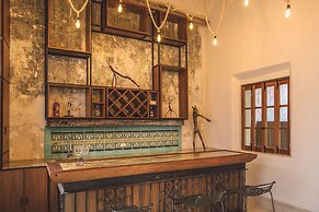 TreeHouse Boutique Hotel - Adults Only