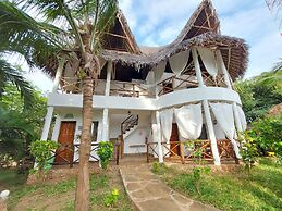 Marine Holiday House