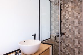 Mira Mare Luxury Residence