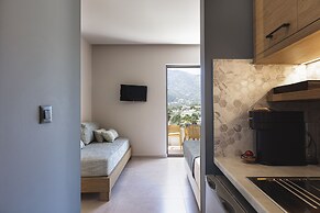 Mira Mare Luxury Residence