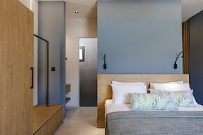 Mira Mare Luxury Residence