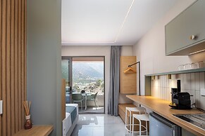 Mira Mare Luxury Residence