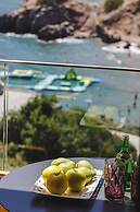 Mira Mare Luxury Residence
