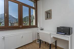 Cave del Predil Lovely Apartments