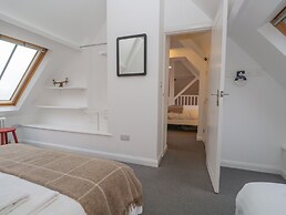 Moorhurst Cottage
