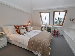 Moorhurst Cottage