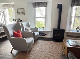 Moorhurst Cottage