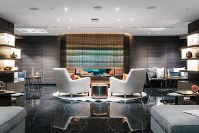 Paradox Vancouver