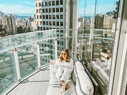 Paradox Vancouver