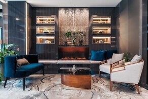 Paradox Vancouver