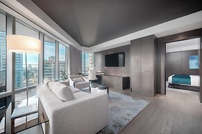 Paradox Vancouver