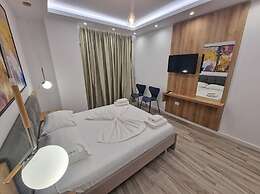 Joanna Suites