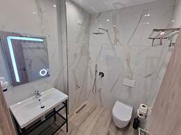 Joanna Suites