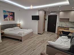 Joanna Suites