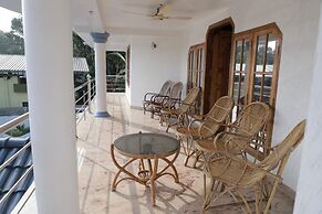 Captivating 5-bed Villa in Vettiyar