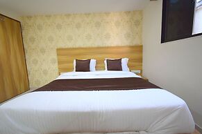 Hotel Millennium