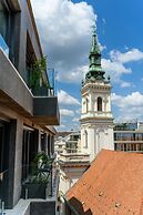 Emerald Downtown Suites