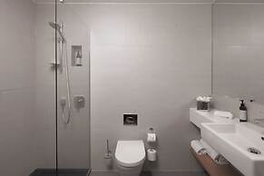 The Lincoln Suites