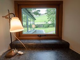 Wayside Cottage