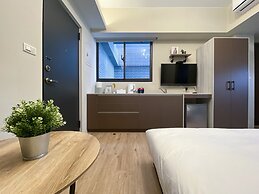 Sunshine Hotel